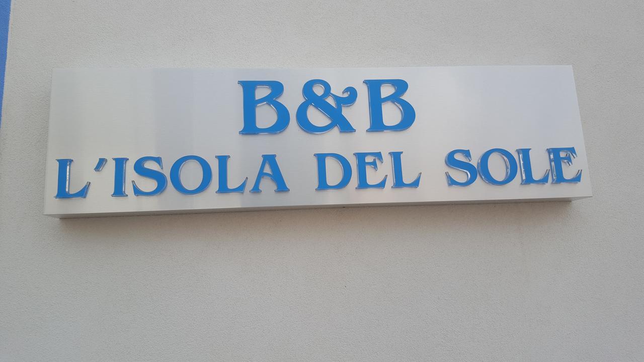 Bed and Breakfast L'Isola Del Sole Кастеллуццо Екстер'єр фото